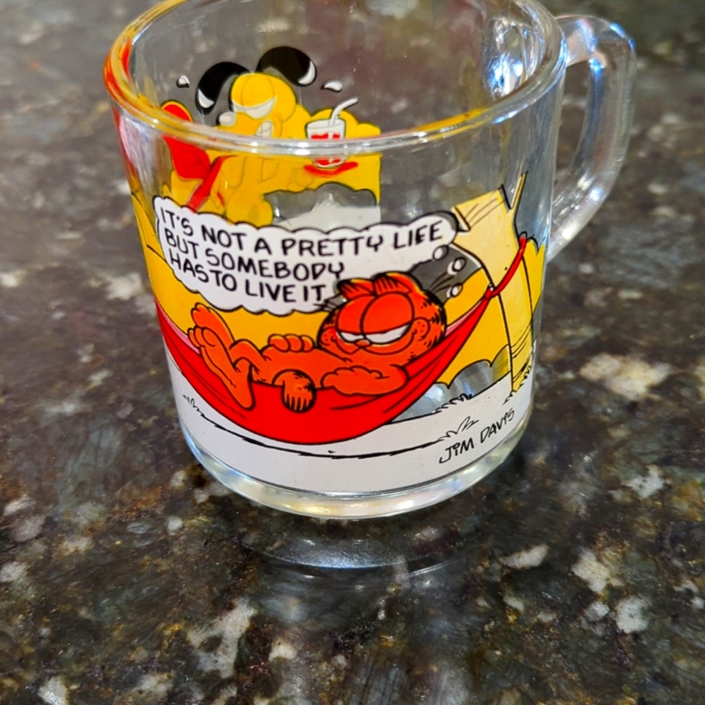 Vintage 1978 Mcdonald’s Garfield Glass Mug